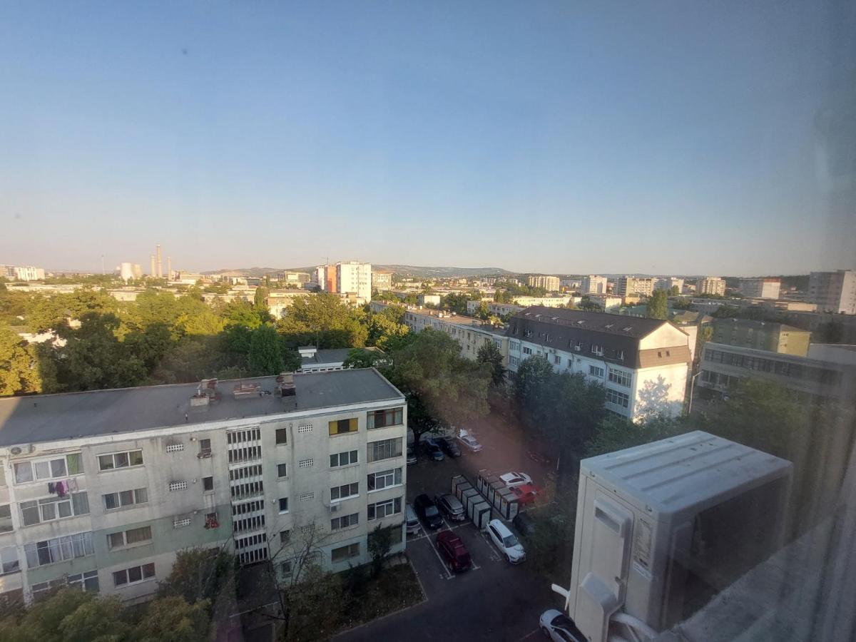 Eli'S Apartments -Ultracentral Near Palas Iasi Bagian luar foto