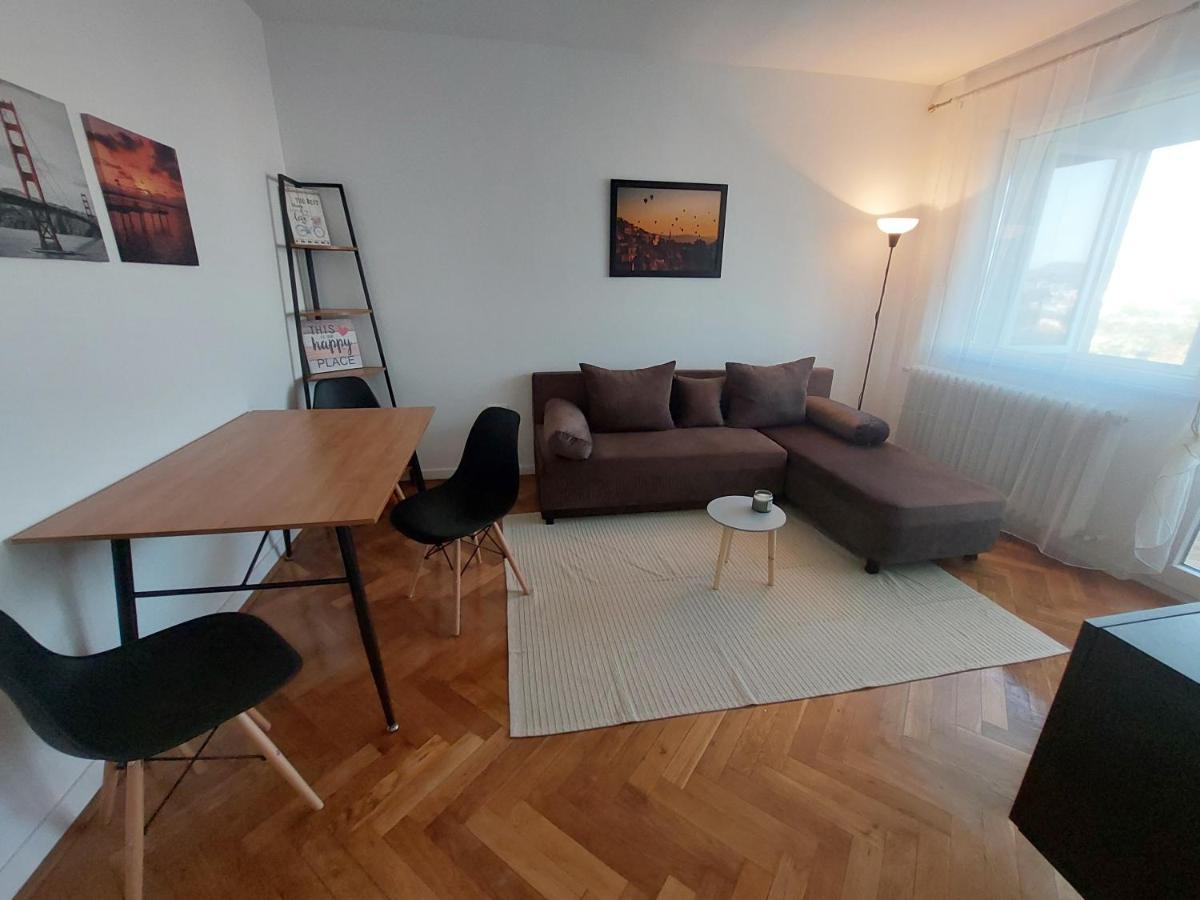 Eli'S Apartments -Ultracentral Near Palas Iasi Bagian luar foto