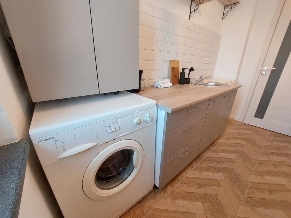 Eli'S Apartments -Ultracentral Near Palas Iasi Bagian luar foto
