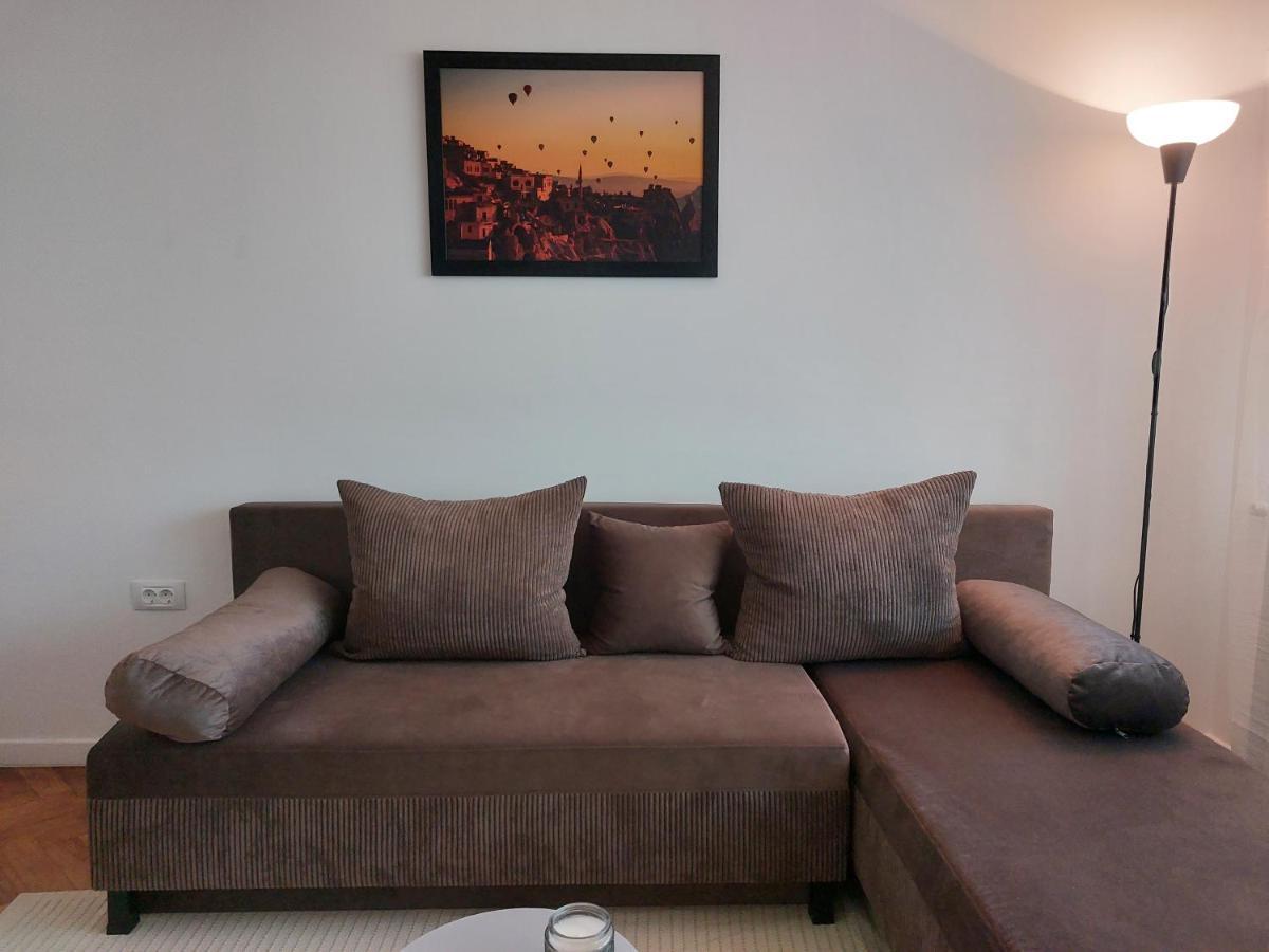 Eli'S Apartments -Ultracentral Near Palas Iasi Bagian luar foto