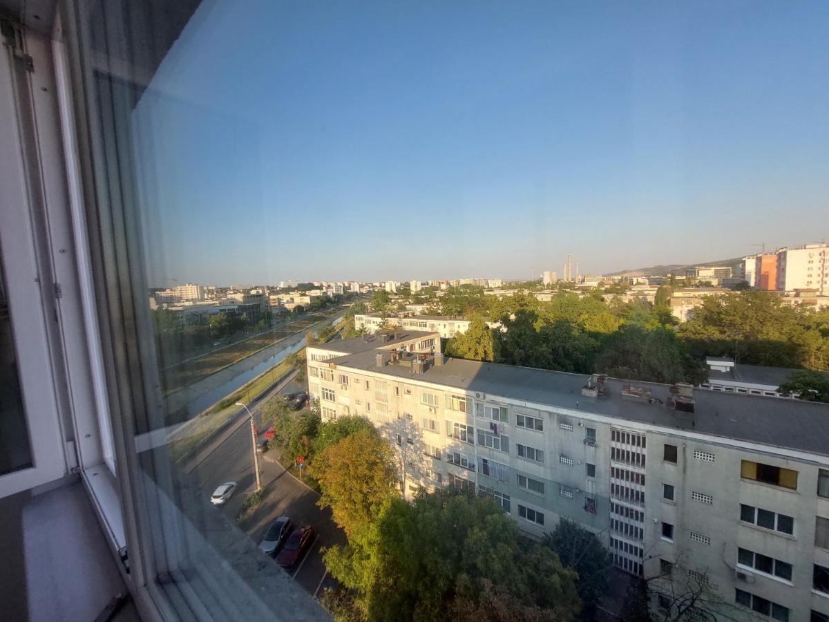 Eli'S Apartments -Ultracentral Near Palas Iasi Bagian luar foto