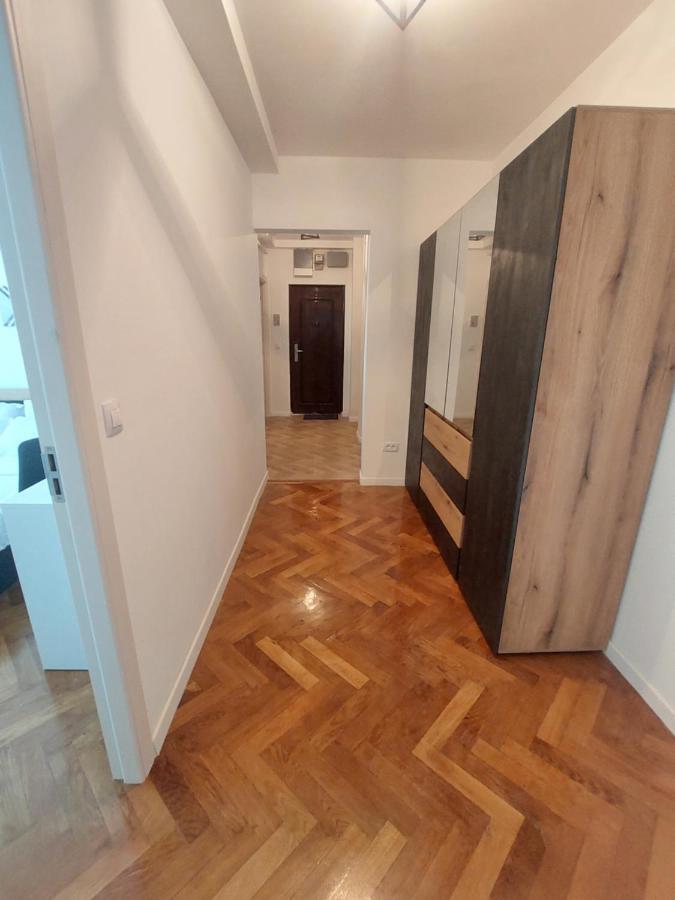 Eli'S Apartments -Ultracentral Near Palas Iasi Bagian luar foto