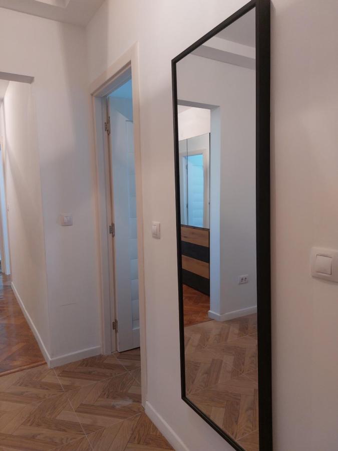 Eli'S Apartments -Ultracentral Near Palas Iasi Bagian luar foto